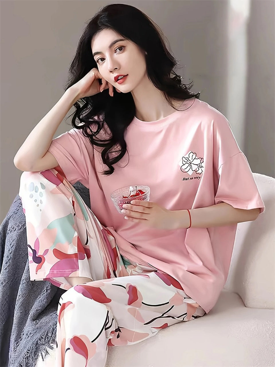 PINK WHITE FLOWER DESIGN NIGHT DRESS IN COTTON FABRIC